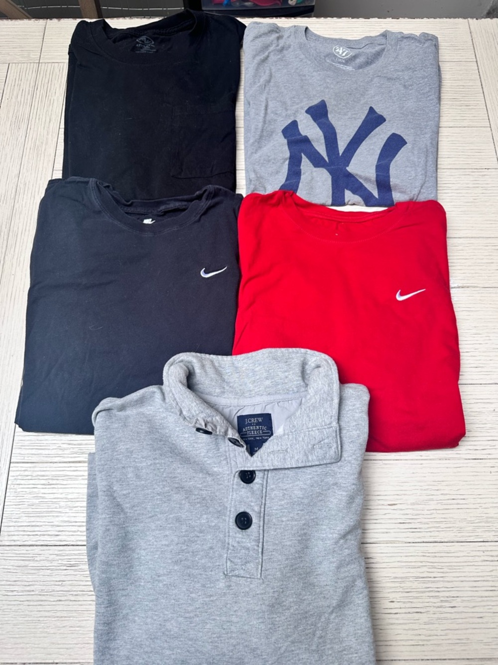Nike tee bundle & l/s top Men’s M/L